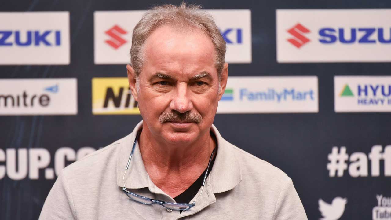 Mantan Pelatih Timnas Indonesia, Alfred Riedl Meninggal Dunia