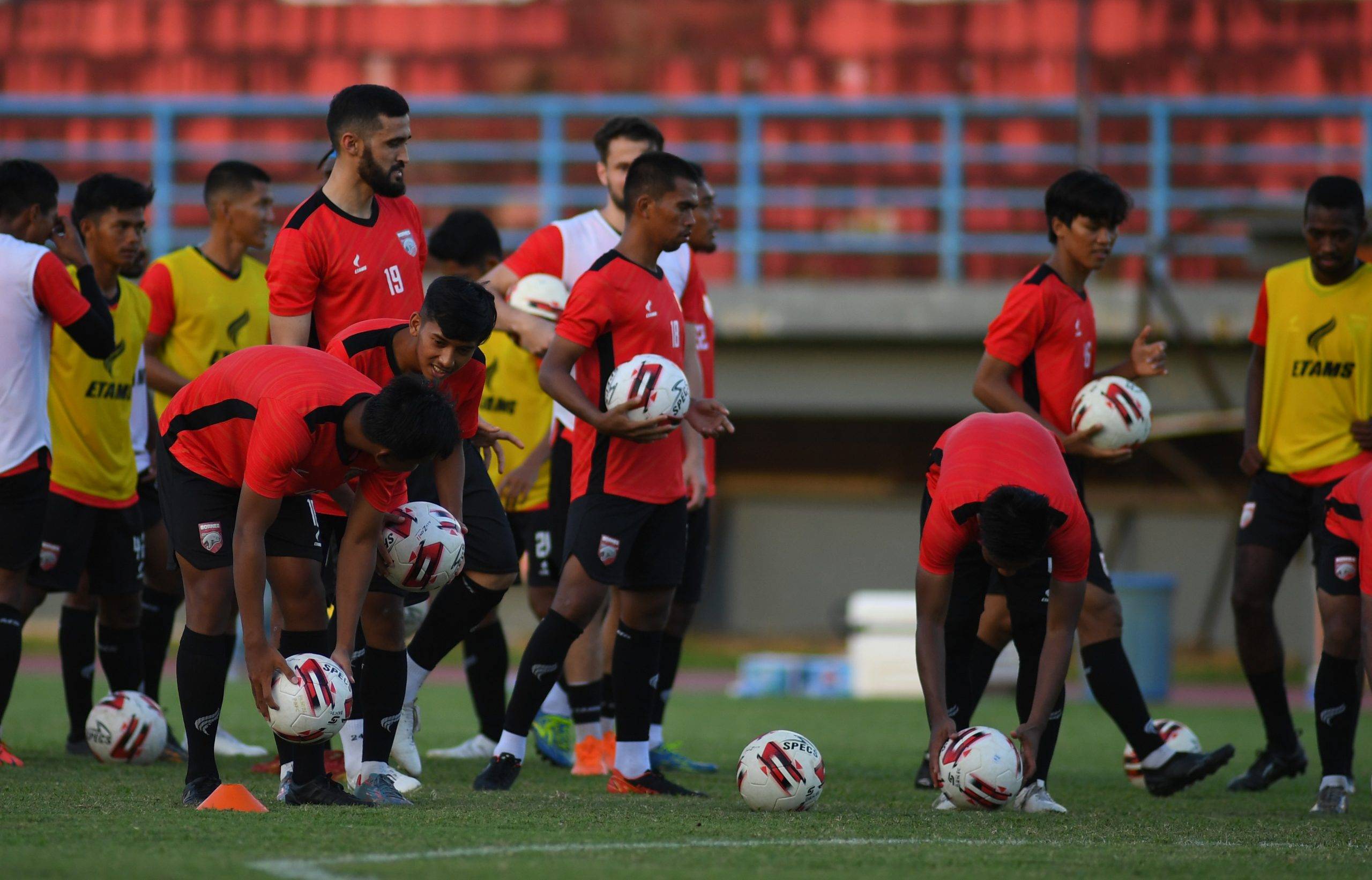 Samarinda PPKM, Borneo FC Tunda Uji Coba