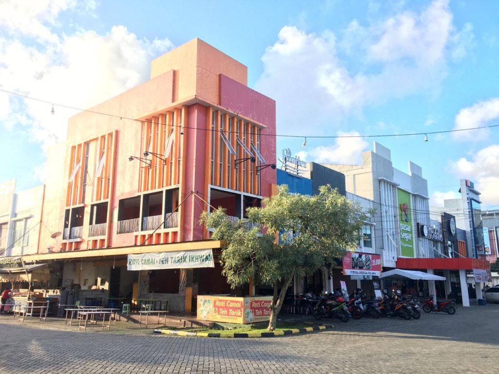 Pasar Segar Terapkan Protokol Kesehatan