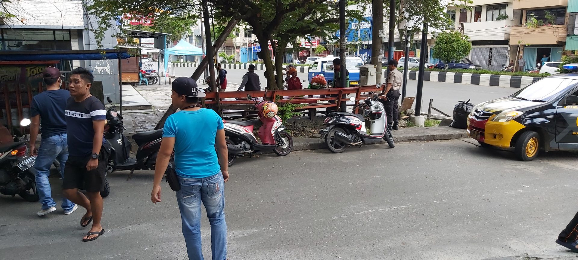 Polisi Imbau Kedai Tidak Menyediakan Tempat Duduk