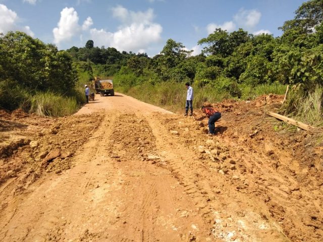 Jalan Desa Mata Air Sudah Bisa Dilintasi