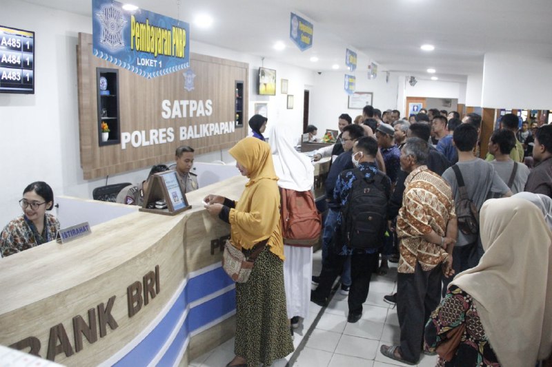 Pemohon SIM Membludak Jelang Pemberlakuan Syarat Tes Psikologi