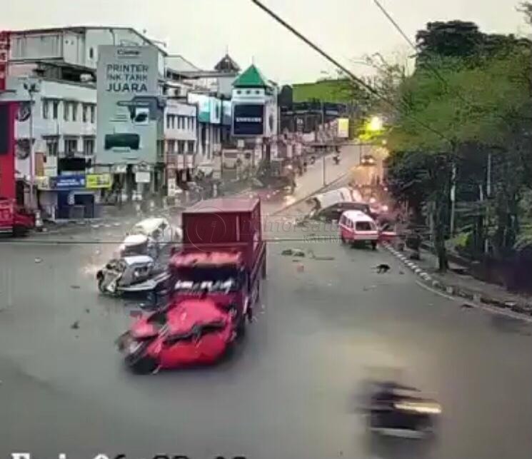 Muara Rapak Bikin Gempar, Gubernur Diminta Turun Tangan