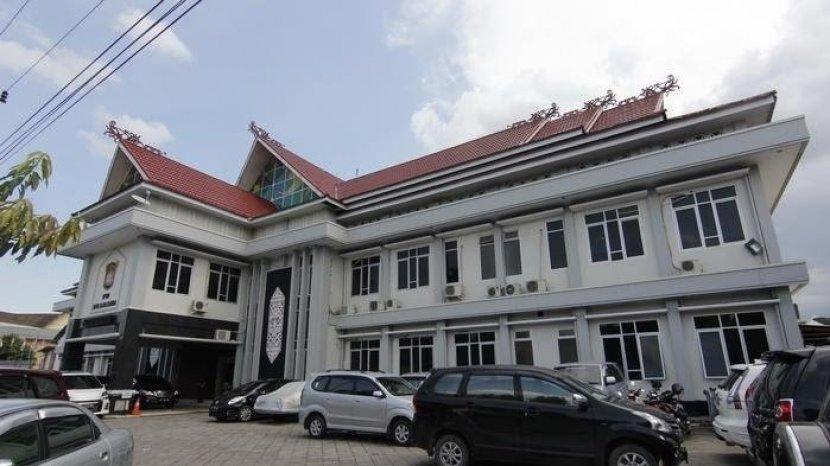 DPRD Samarinda Siaga, Salah Satu Staf Berstatus PDP