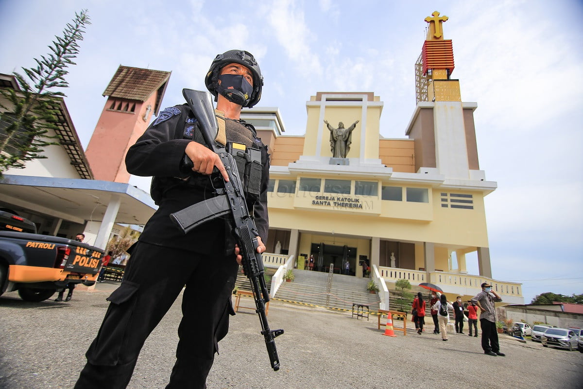 Amankan Ibadah Paskah, Gereja Dijaga Aparat