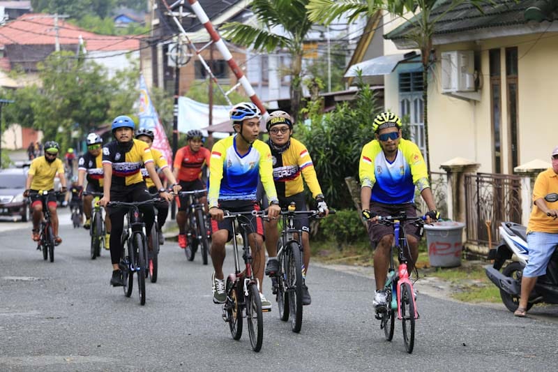 Ratusan Pesepeda Balikpapan Ramaikan Gober