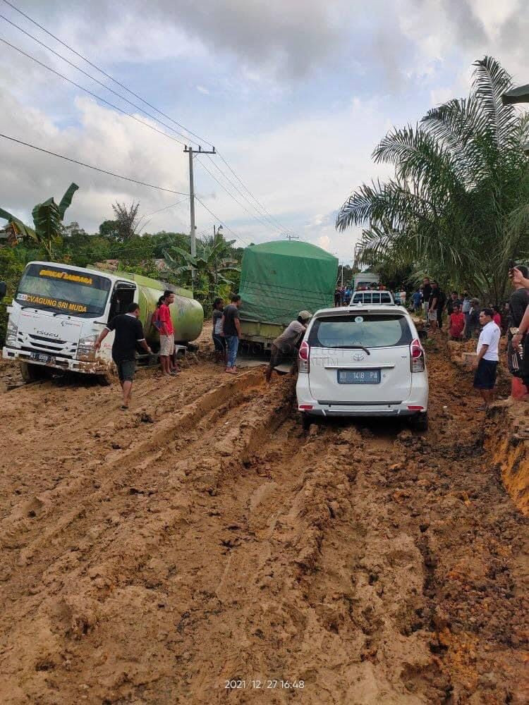 Akses Darat Kubar-Samarinda Rusak, Penumpang Sungai Membludak