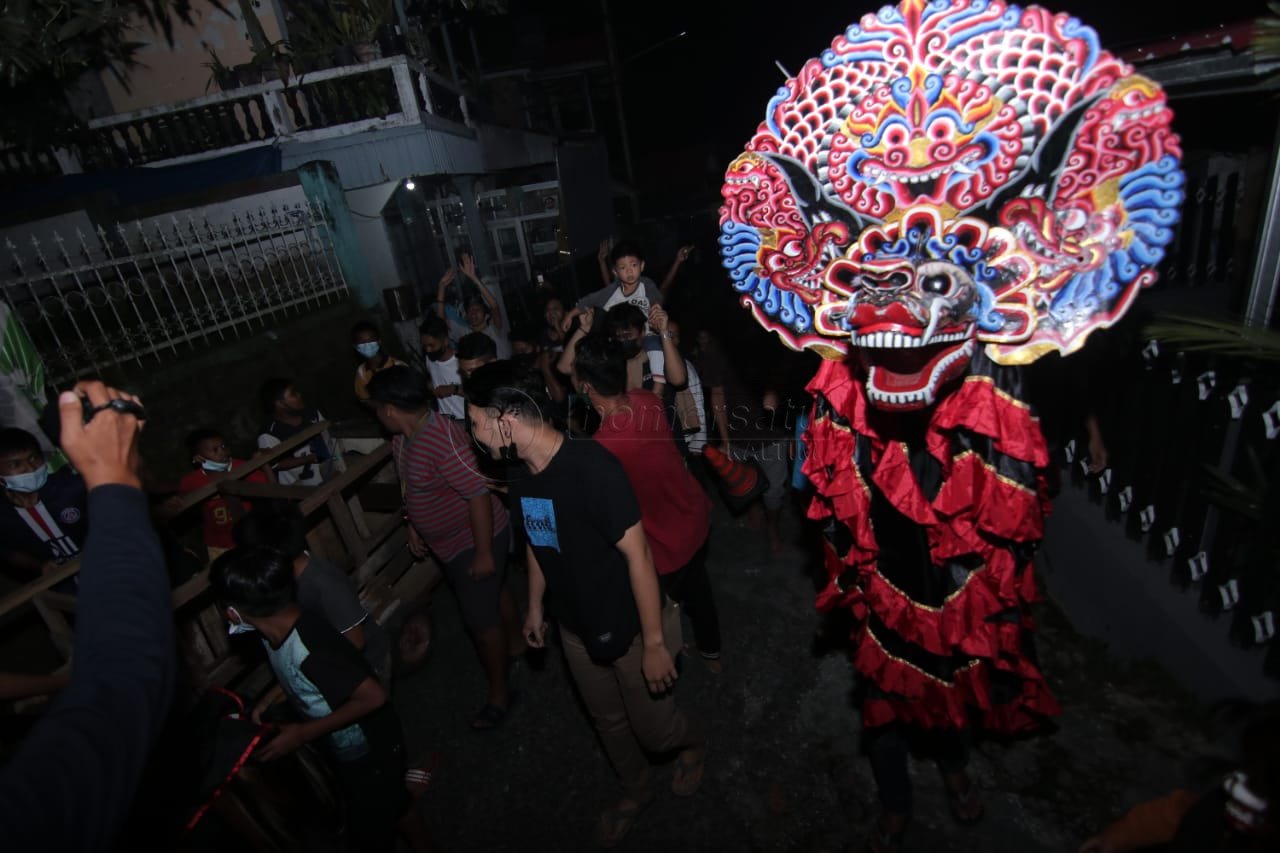 Gunakan Jaranan dan Perkusi, Cara Unik Bangunkan Sahur ala Gang Buntu Squad Balikpapan