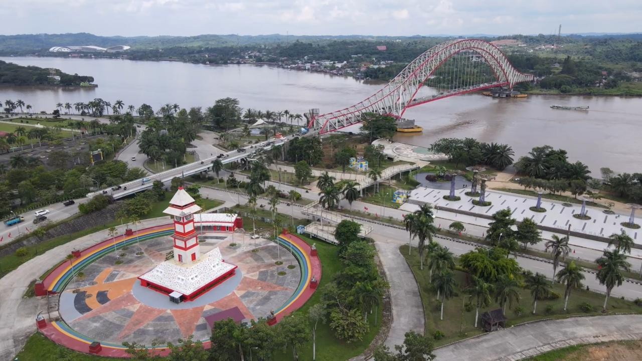 Polres Kukar Mediasi Soal Warna Jembatan Kartanegara, Bupati Minta Waktu Bahas Kembali