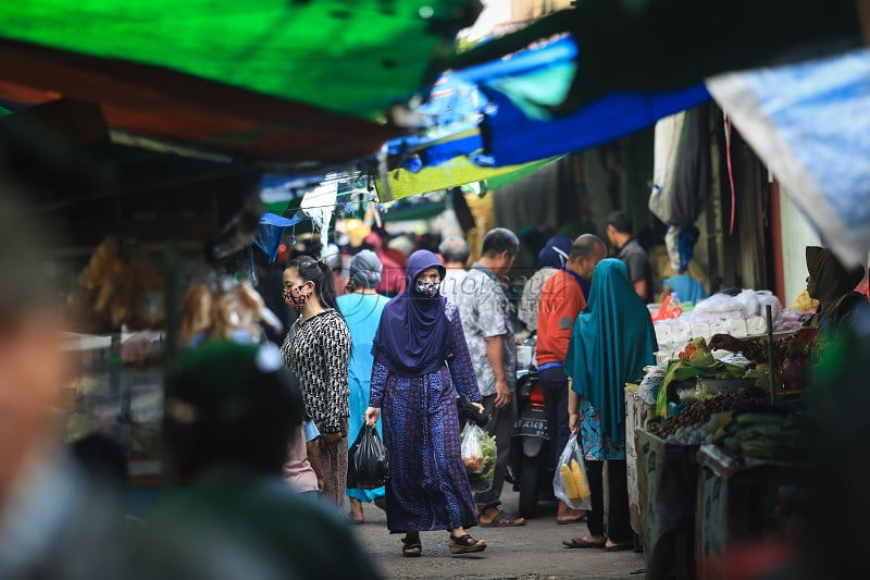 Jurus Jitu Neni Hidupkan Pasar Sepi