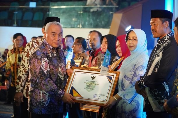 Kabupaten Berau Boyong 15 Trofi Penghargaan