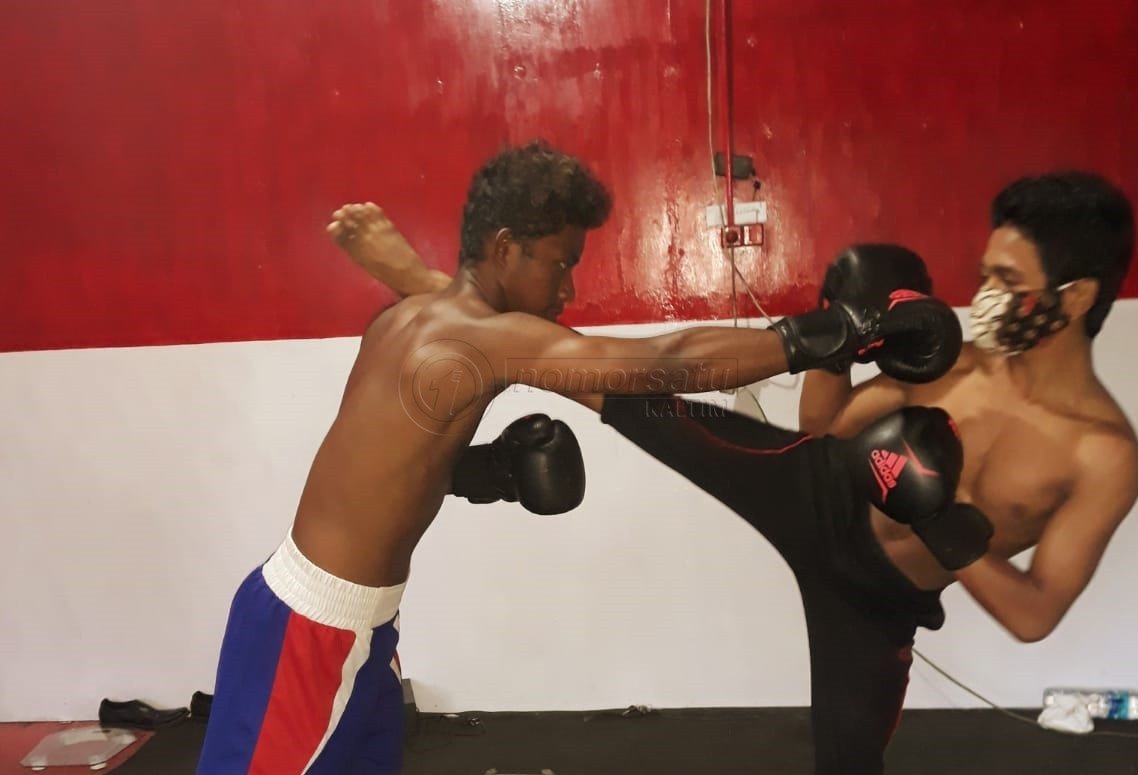 Kick Boxing Berau Fokus Patenkan Teknik Pukulan