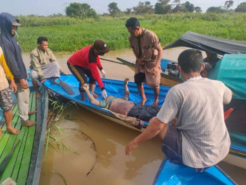 Warga Kubar Ditemukan Mengapung di Muara Muntai