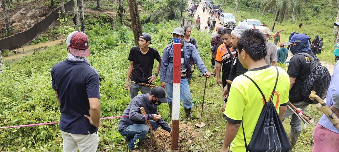 Izin PTPN XIII Terancam Tak Diperpanjang, Warga Dua Desa di Paser Langsung Tancap 170 Patok Tanah