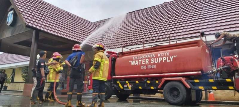 Polresta Balikpapan Nyaris Terbakar, Pelayanan Terhenti Sementara