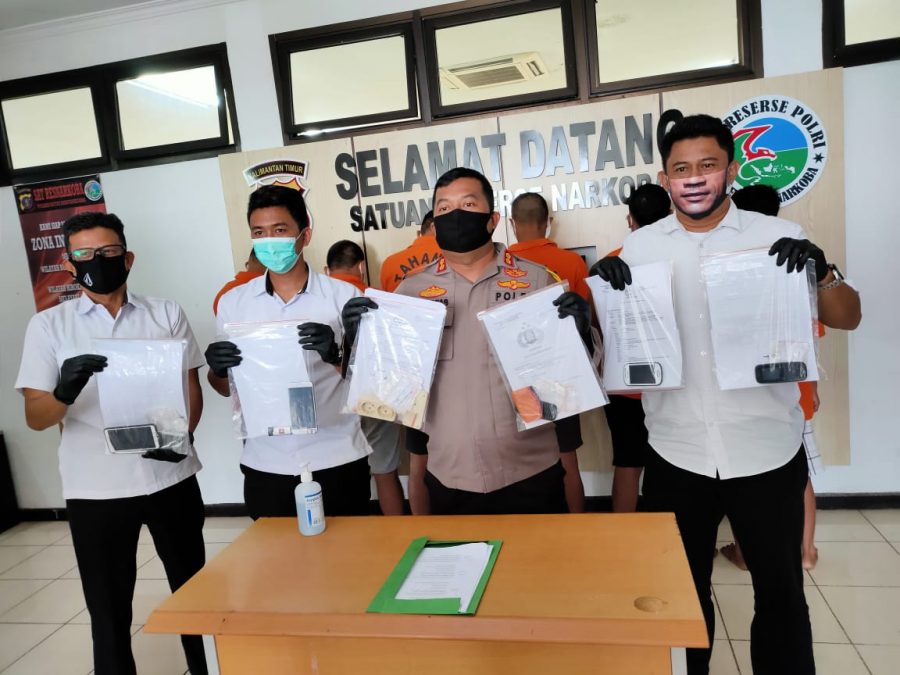 Polres Kukar Ungkap Jaringan Sabu-Sabu; Enam Ditangkap, Satu DPO