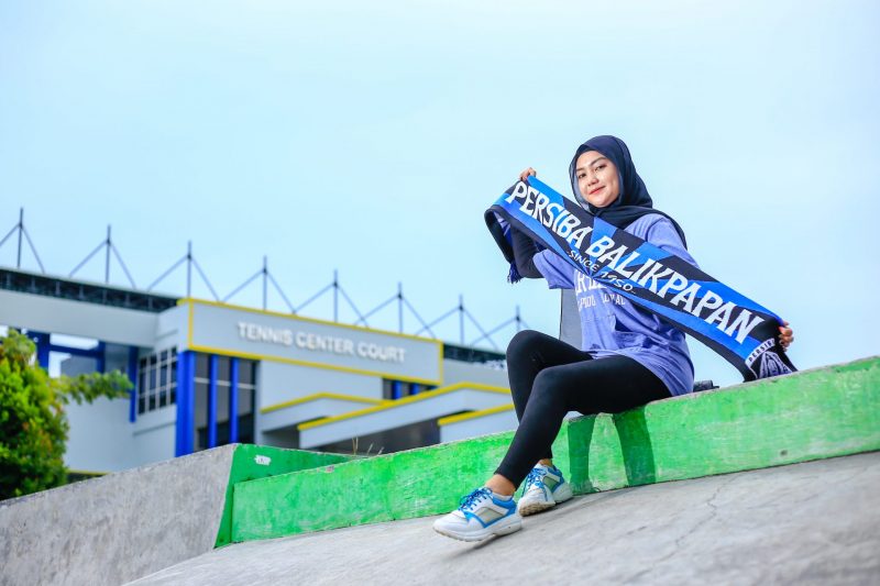 Cerita Suporter Cantik Persiba Balikpapan