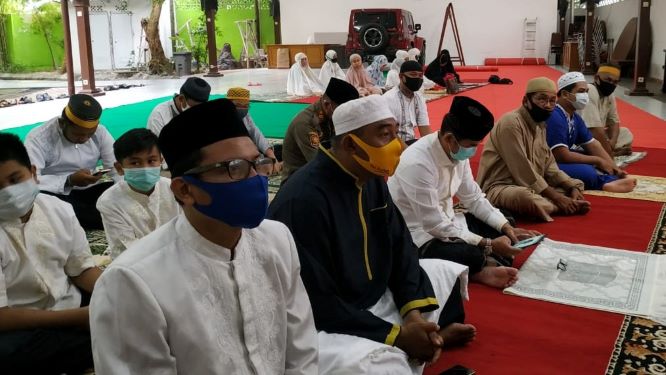 Patuhi Gugus Tugas, Wawali Salat Id di Rumah