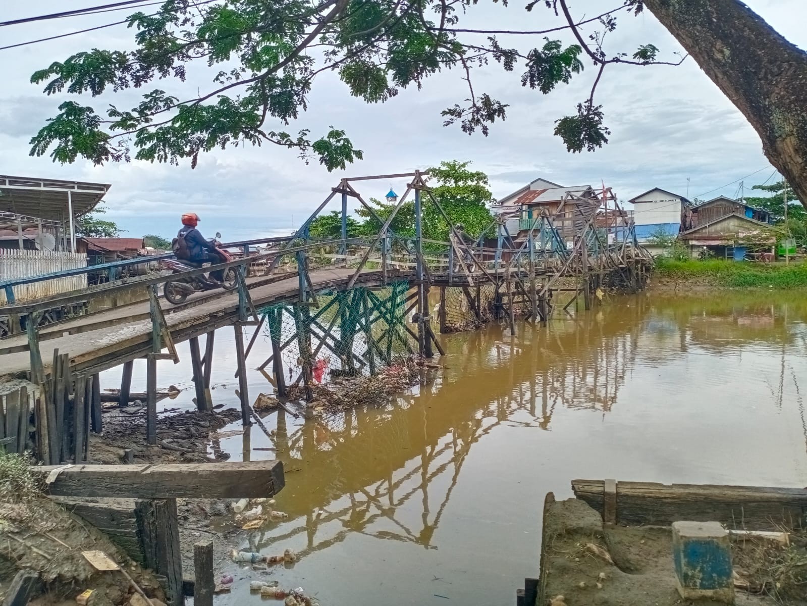 Sampah Penyebab Utama Sungai di Samarinda Tercemar