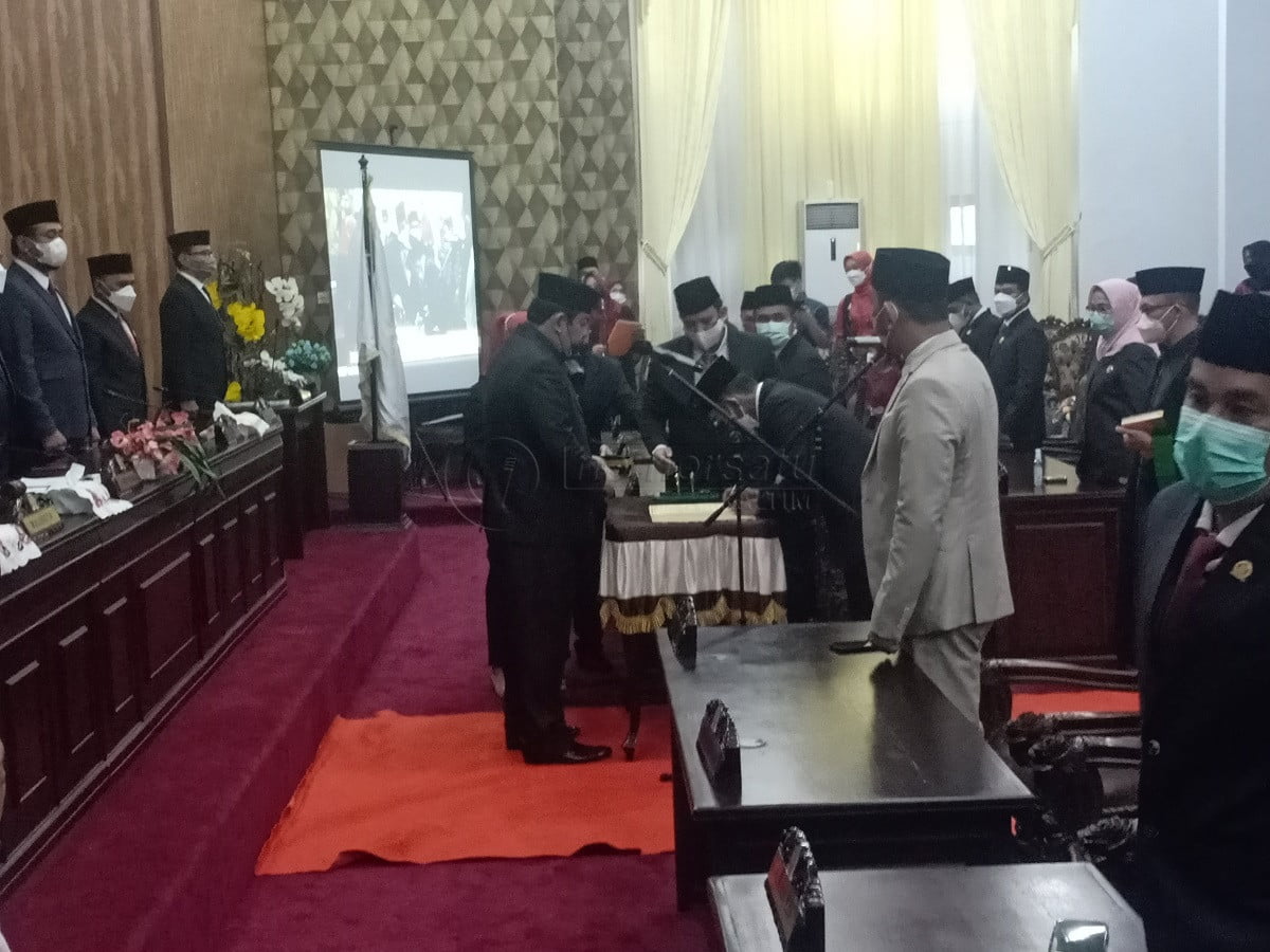 Suwanto Dilantik Sebagai Anggota Komisi II DPRD Balikpapan