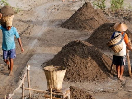 Tambang Pasir di Mahulu Belum Berizin Tapi Keberadannya Dibutuhkan