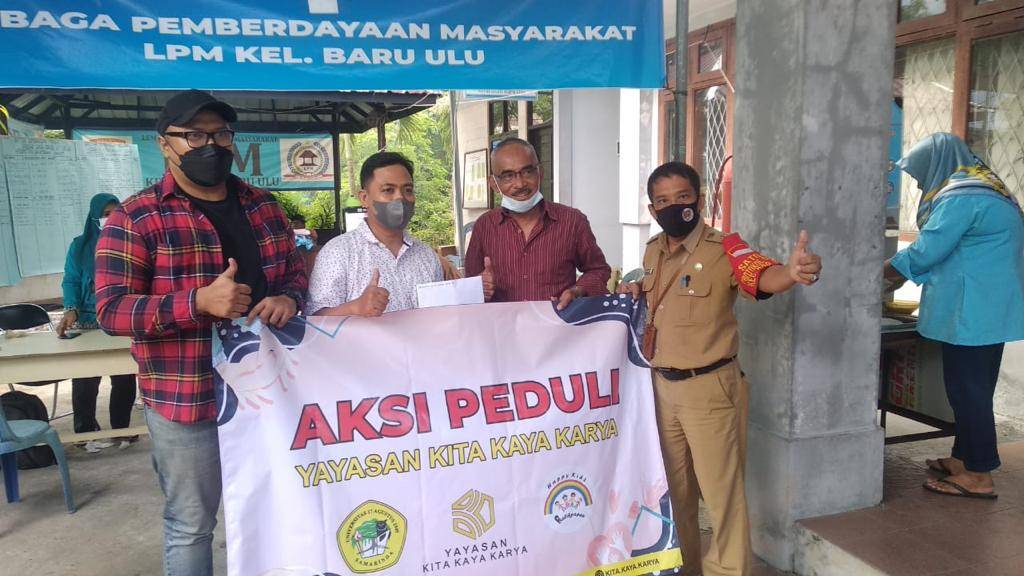 Yayasan Kita Kaya Karya Peduli, Salurkan Puluhan Sembako untuk Pasien Isoman