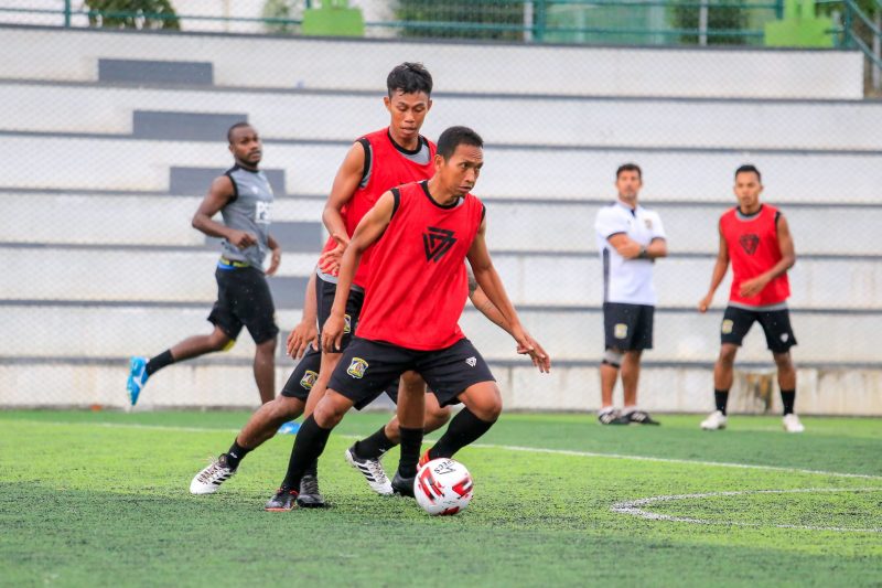 Gelandang Persiba Fokus Kerja Sama Tim